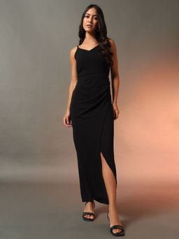 Trend Arrest - Women Black Solid Maxi Dress