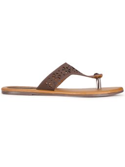 Bata - Detailed Brown Flats