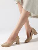Beige color option, Currently selected