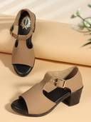 Beige color option, Currently selected