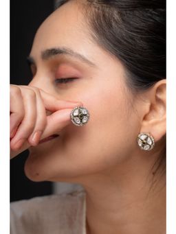 AARSEE OFFICIAL - Green Moissanite Studs Ruby