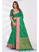Green color option, Sold out, Currently selected