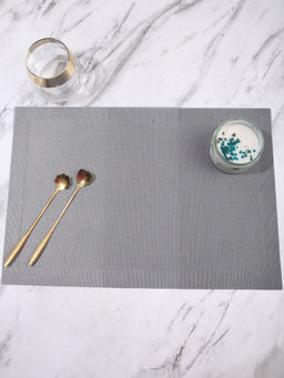OBSESSIONS - Set of 6 Heat Resistant PVC Solid Placemat, Silver
