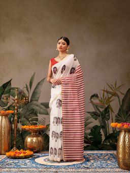 Silk Land - Beige Women Cotton Blend Digital Printed Saree with Unstitched Blouse