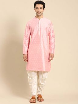 Amodh by Kisah - Men Pink Kurta (Set of 2)