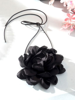 Niscka - Bohemian Black Flower Satin Line Choker Necklace