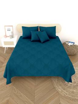 House of Gulab - Blue Premium Bedcover With 4 Pillow Cover