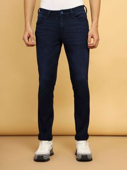 Wrangler - Men's Blue Skanders Slim Fit Low Rise Light Fade Jeans