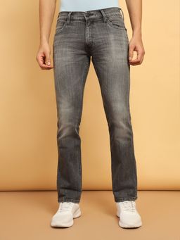 Wrangler - Men's Grey Millard Straight Fit Mid Rise Heavy Fade Jeans