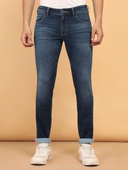 Wrangler - Men's Blue Skanders Slim Fit Low Rise Light Fade Jeans