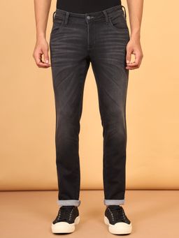 Wrangler - Men's Black Skanders Slim Fit Low Rise Light Fade Jeans