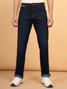 Wrangler - Men's Blue Frontier Comfort Fit Mid Rise Light Fade Jeans