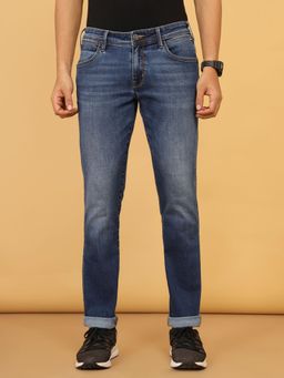 Wrangler - Men's Blue Skanders Slim Fit Low Rise Light Fade Jeans