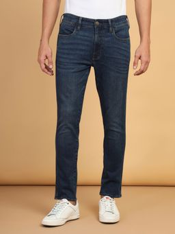 Wrangler - Men's Blue Bostin Tapered Fit Mid Rise Light Fade Jeans
