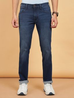 Wrangler - Men's Blue Millard Straight Fit Mid Rise Light Fade Jeans
