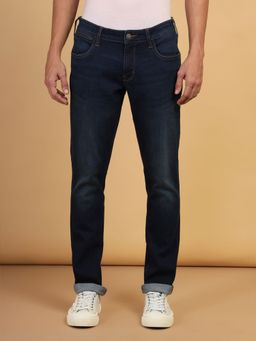 Wrangler - Men's Blue Skanders Slim Fit Low Rise Light Fade Jeans
