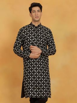 Vastramay - Mens Black Cotton Blend Kurta