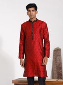 Maroon color option, Currently selected