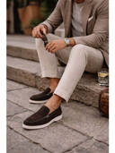 Brown color option