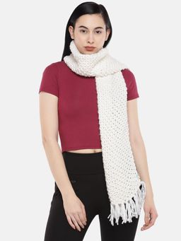 Magic Needles - Women White Self Design Handmade Seed Stitch Scarf