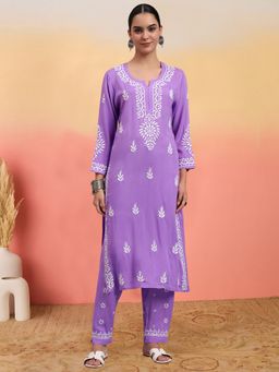 PARAMOUNT CHIKAN - Mauve Women Hand Embroidered Chikankari Rayon Kurta and Pant
