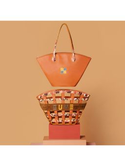 EUME - Skin Collection - Praline, Vegan Leather Ladies Tote Bag, Mustard (L)