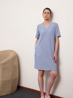FABLE STREET - Linen Striped V Neck Shift Dress - Blue And White