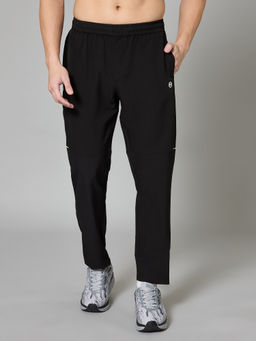 TURNFIT - Men Black Sports Trackpant
