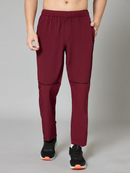 TURNFIT - Men Maroon Multipurpose Regular Fit Trackpant
