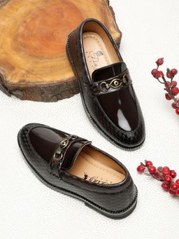 Tiny Bugs - Brown Synthetic Round Toe Pair Of Loafers