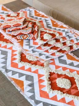 Izaafa - Multi-Color 9 Piece Embroidered Cotton Table Linen Set (4 Seater)