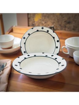 Lupaava - White Ceramic Pasta Snack Plates (Pack of 2)