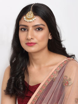 Ruby Raang Studio - Ruby Raang Gold Tone Pearl & Kundan Maang Tikka