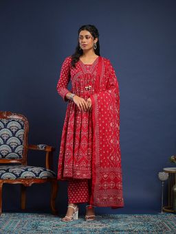 MEENA BAZAAR - Printed Cotton Pink Kurta with Pant and Dupatta