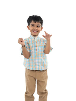 Avokiddos - Boys Chinese Collar Short Sleeved Blue Shirt