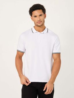 Styli - Men's White Solid Regular Fit Contrast Tipped Detail Collar Polo T-Shirt