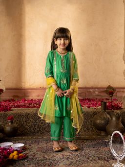 PSPeaches - Green Chanderi Kurta with Pyjama & Dupatta (Set of 3)