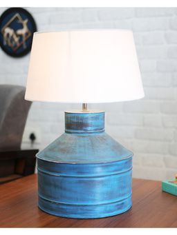 Homesake - Algae Milk Gagar Table Lamp White shade