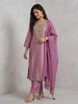 Gajra Gang - Women Purple Organza Tissue Jacquard Heavy Embroidered Kurta and Pant With Dupatta