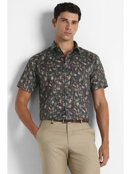 Van Heusen - Men Black Floral Printed Half Sleeves Party Shirt