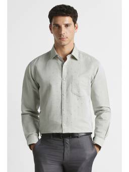 Van Heusen - Men Light Grey Textured Full Sleeves Formal Shirt