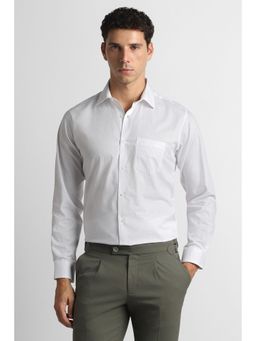 Van Heusen - Men White Textured Full Sleeves Formal Shirt
