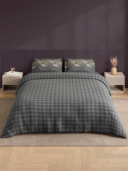 SPACES - Neo Grey Geometric Large Bedsheet With 2 Pillow Covers