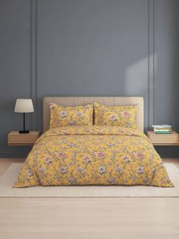 Welspun - Zen Yellow Floral Microfiber 105 Gsm Double Bedding with 2 Pillow Covers
