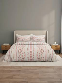 Welspun - Riva Light Peach Floral Polycotton 120 Tc Double Bedding with 2 Pillow Covers