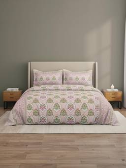 Welspun - Riva Light Blue Floral Polycotton 120 Tc Double Bedding with 2 Pillow Covers