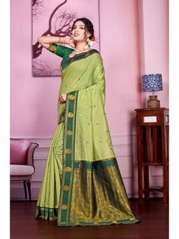 Varanga - Women Green Silk Blend Saree with Unstitched Blouse