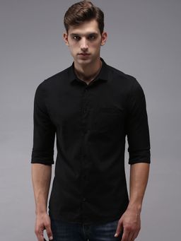 SHOWOFF - Men Black Collar Neck Solid Comfort Fit Shirt