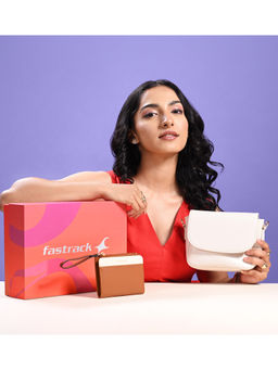 Fastrack - Wallet And Sling Bag Style Duo Gift Set For Women