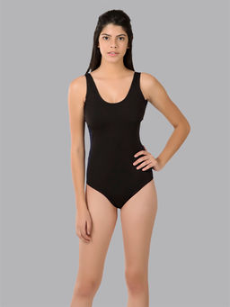 Kica - Classic U Neck And Back Swimsuit - Black